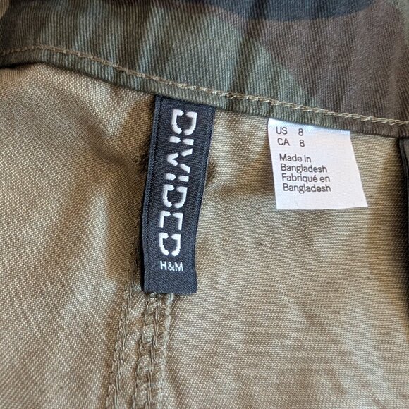 H&M Camo print Army Cargo Mini Skirt Size 8 Cotton - Picture 4 of 11